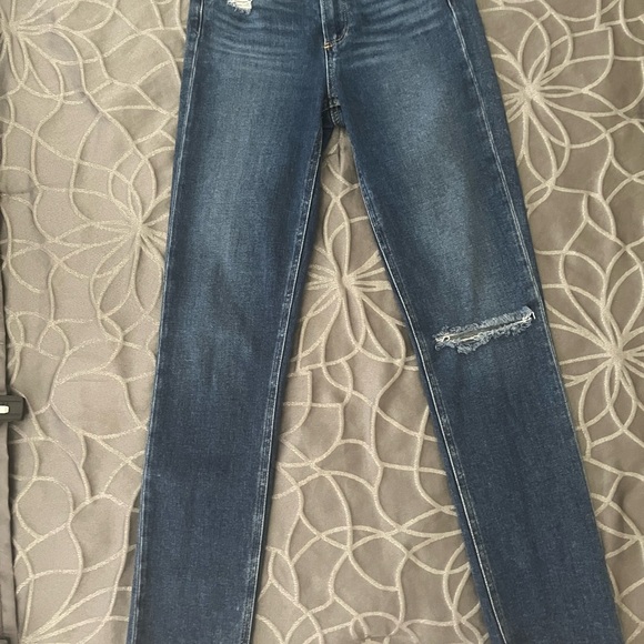 Paige Hoxton straight jeans. Size 24 in blue. LIKE NEW condition. Fits true 24. - Picture 7 of 11